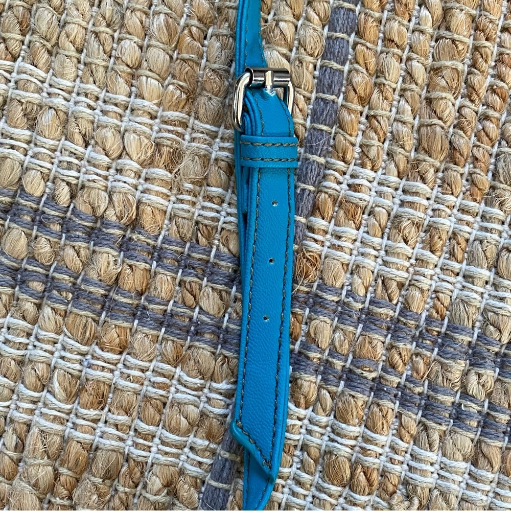 Nine West Teal Turquoise Blue Crossbody Bag Purse With Front Zip Pocket - Picture 4 of 6
